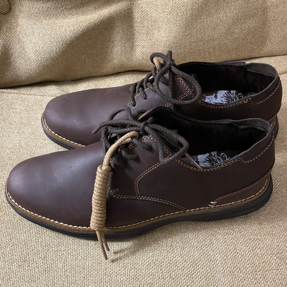 Men's Brown New Stacy Adams Oxford shoes size 9M leather and synthetic casual